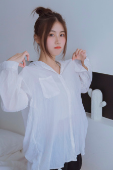 水蜜桃一卡2卡3卡4卡